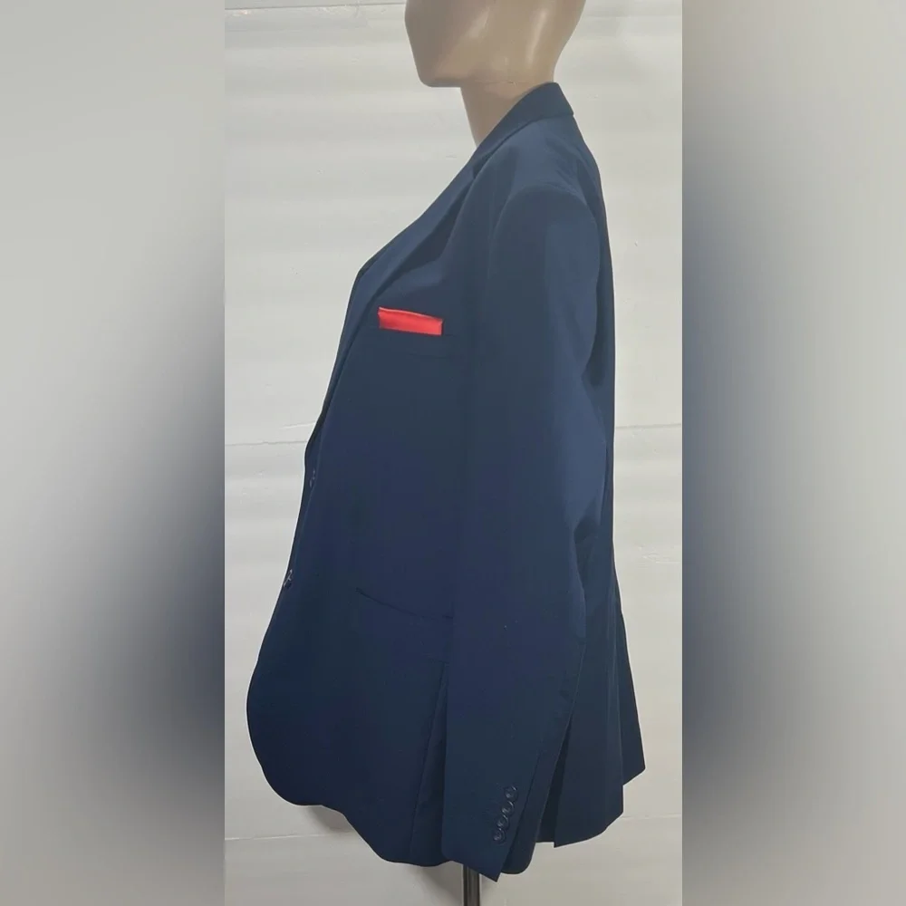 Classic Navy Blazer with Red Pocket Square size 40R